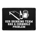 Pull Patch Drinking Team Cornhole patch med velcro tekst