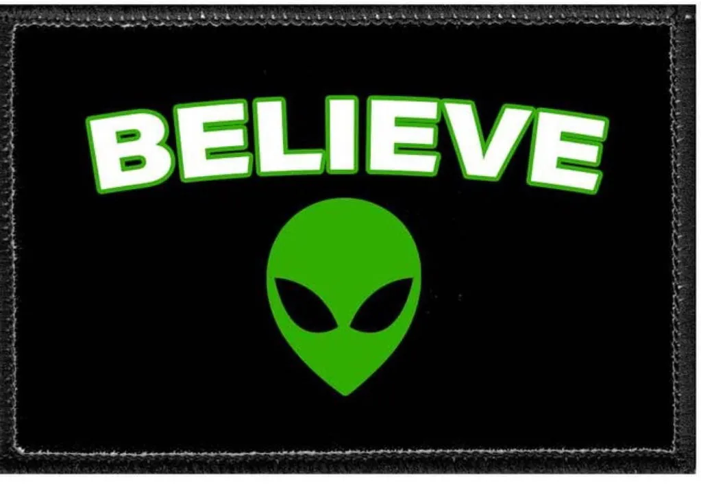 Pull Patch Alien Head Believe patch med velcro