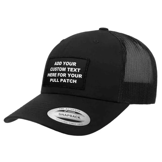 Pull Patch 4 Lines Custom Text trucker kasket sort sæt