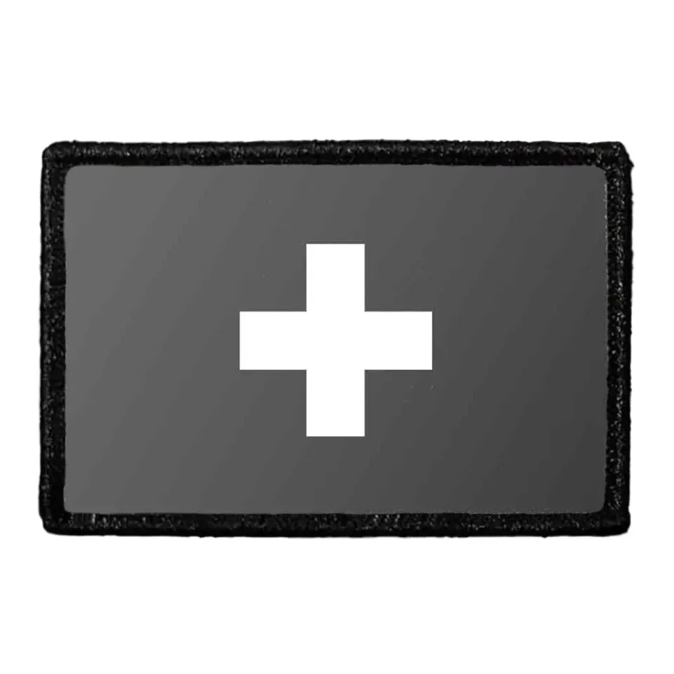 Pull Patch Switzerland Flag patch sort-hvid 1 stk
