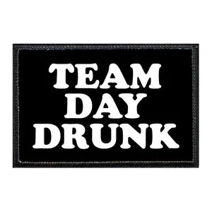 Pull Patch Team Day Drunk velcromærke hook 3x2