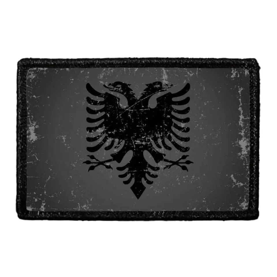 Pull Patch Albania Flag patch distressed sort hvid