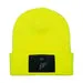Pull Patch Premium Beanie Flexfit hue gul velcro