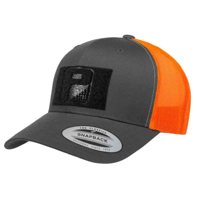 Pull Patch Trucker Curved Bill snapback cap koks/neonorange
