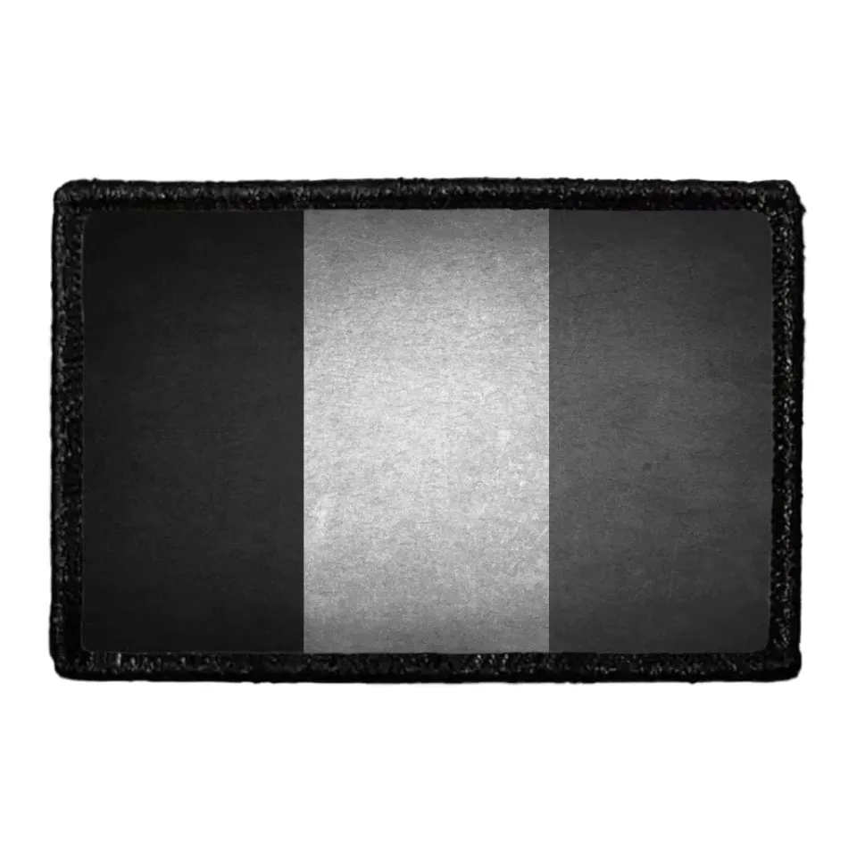 Pull Patch France Flag Black and White Distressed patch