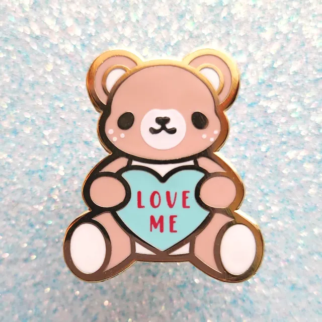 Appleminte Candy Heart Teddy pin guld 25 mm