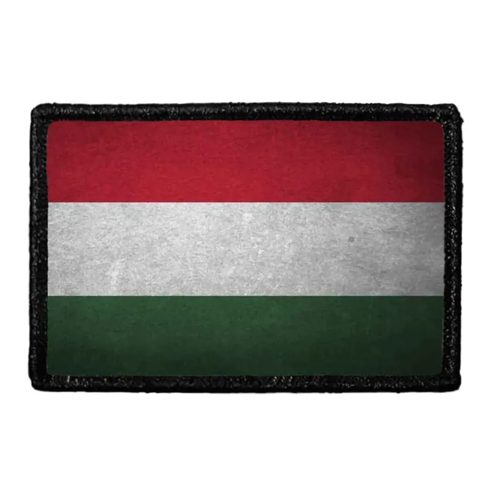 Pull Patch Hungary Flag patch farvet distressed