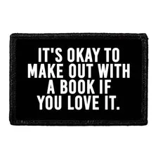 Pull Patch Make Out With A Book patch med velcro