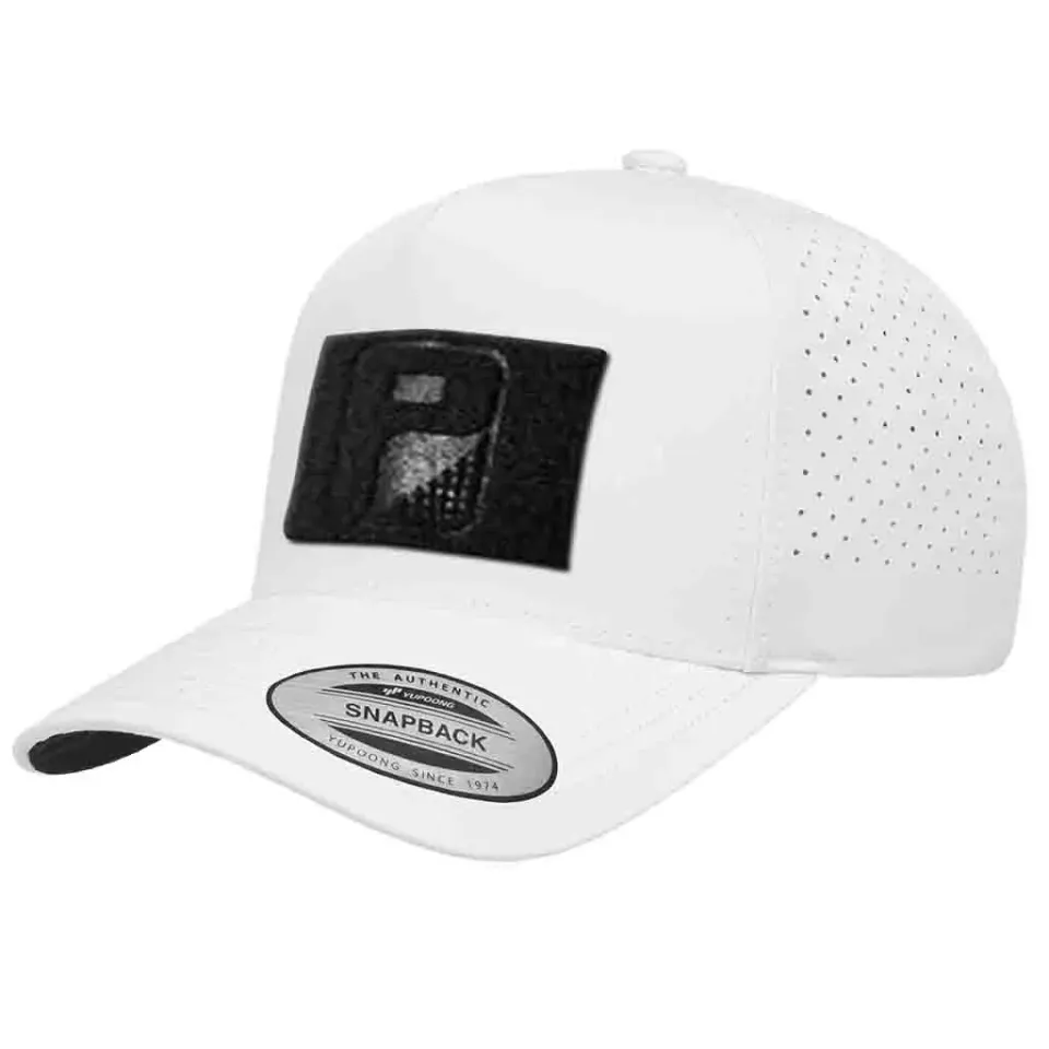 Pull Patch Premium Snapback kasket perforeret hvid