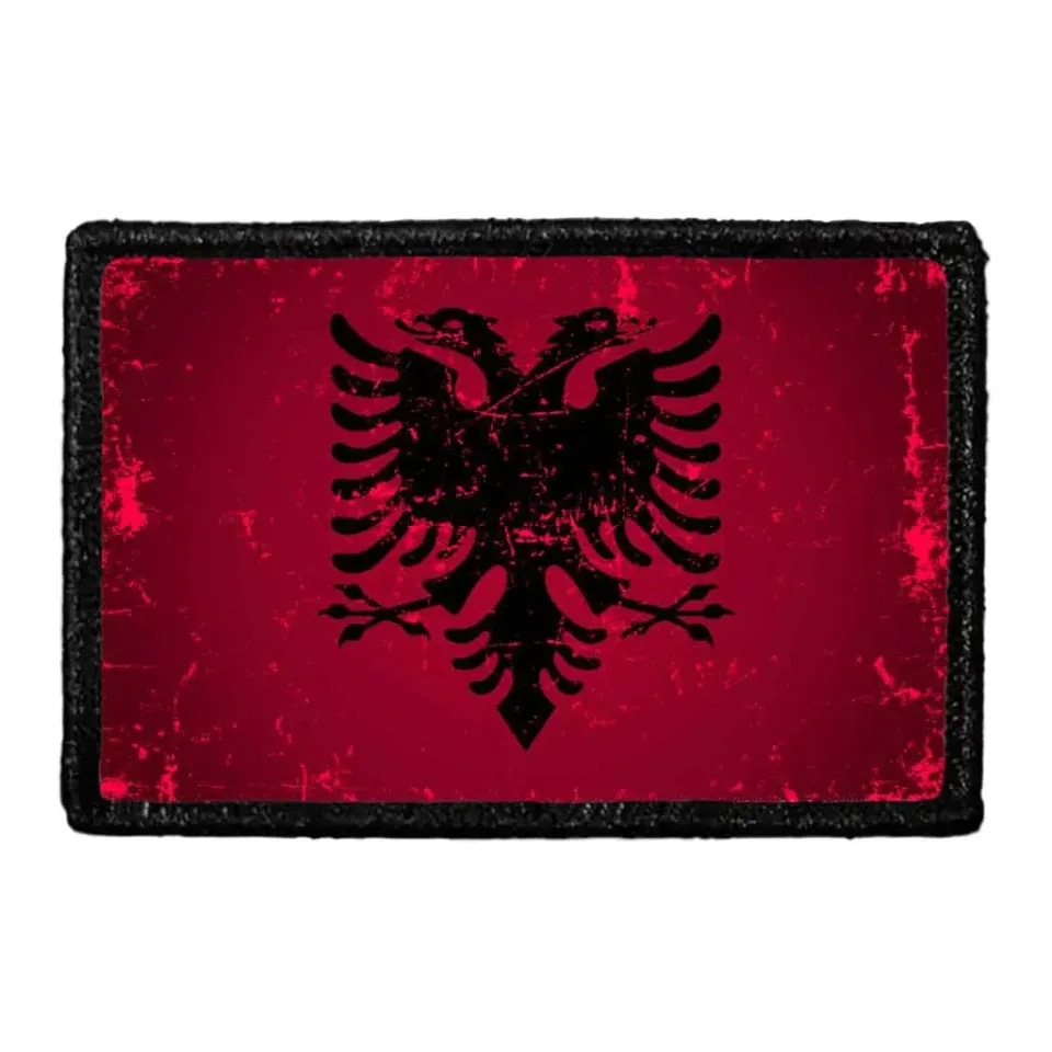 Pull Patch Albania Flag patch farve distressed
