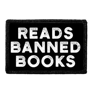 Pull Patch Reads Banned Books patch 76x51 mm velcro