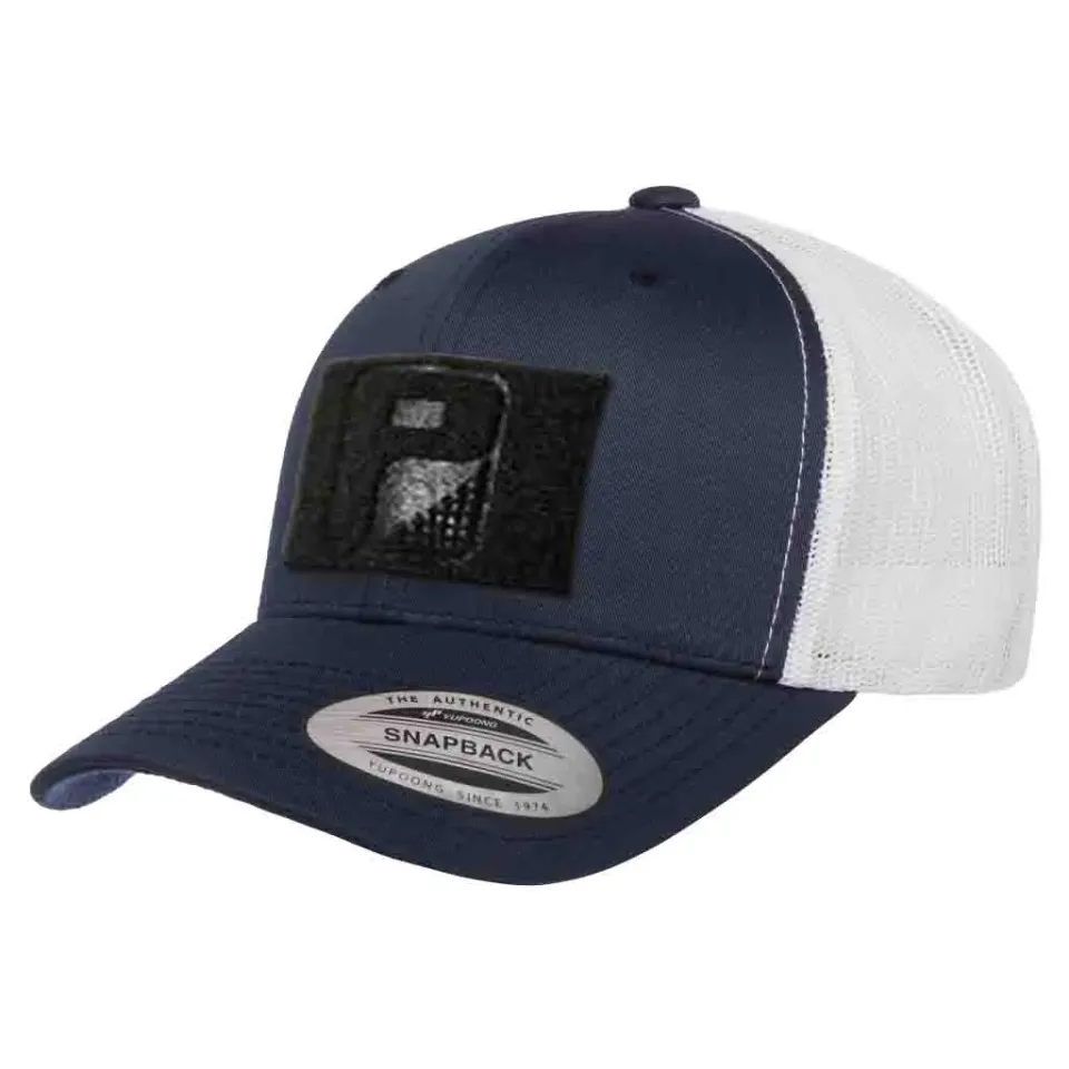 Pull Patch Trucker Curved Bill Snapback kasket navy hvid mesh