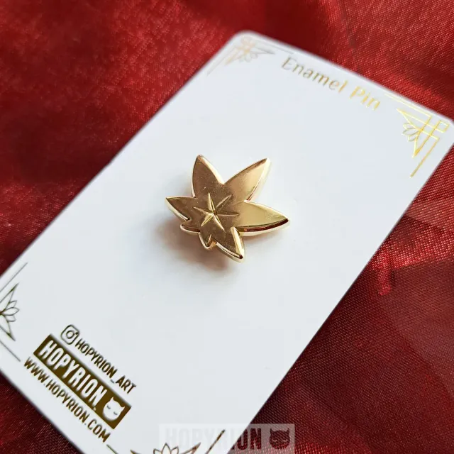 Hopyrion Maple Leaf emalje pin guld 2 cm