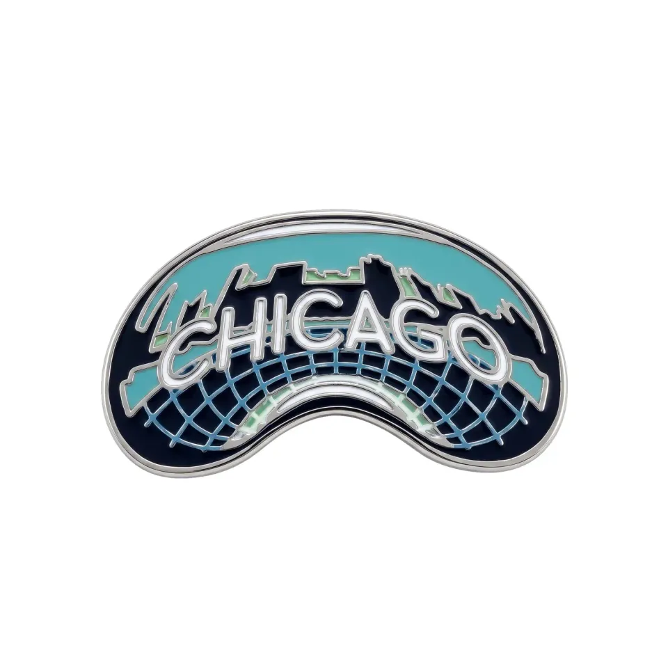 Vagabond Heart Chicago emaljepin Bean 1,7x3,2 cm