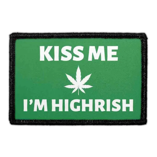 Pull Patch Kiss Me I'm Highrish patch 76x51 mm grøn